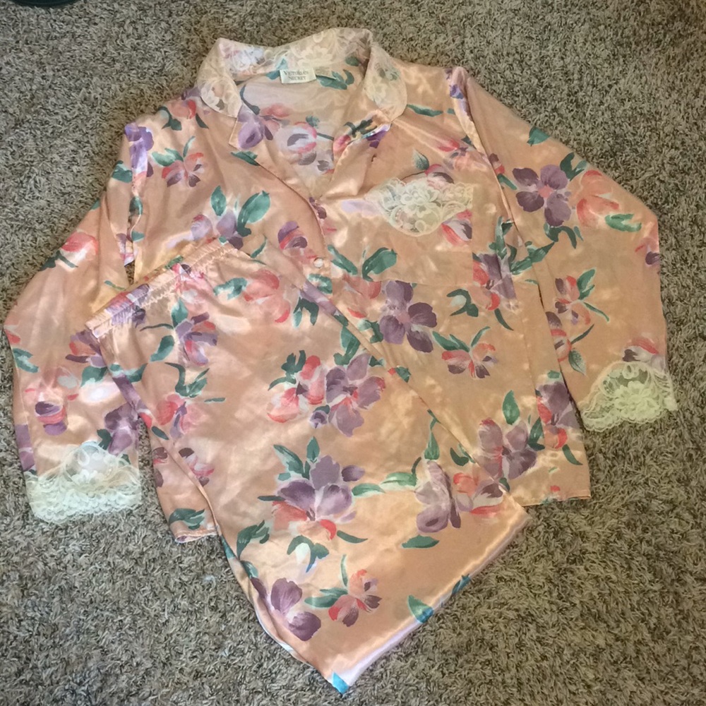 Vintage Victoria’s Secret pajama set